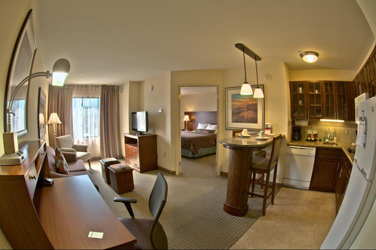 Staybridge Suites East Stroudsburg - Poconos By Ihg Экстерьер фото